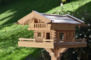 Vogelhaus selber bauen Modell Linden
